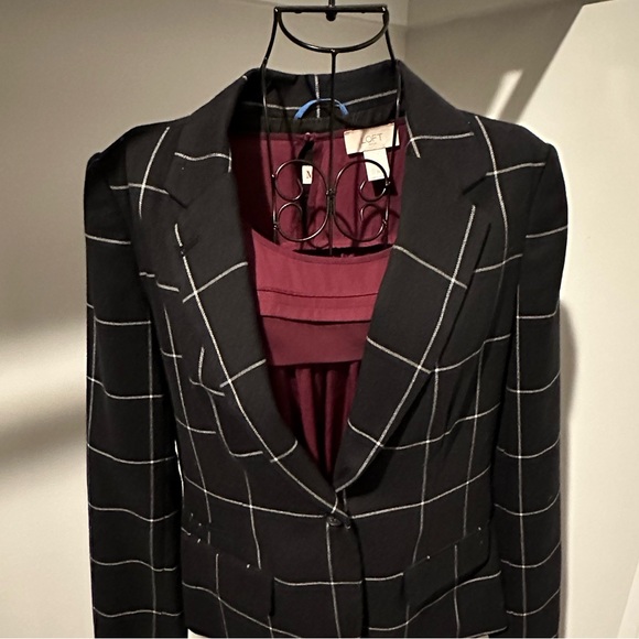 Black and white blazer - Picture 2 of 8